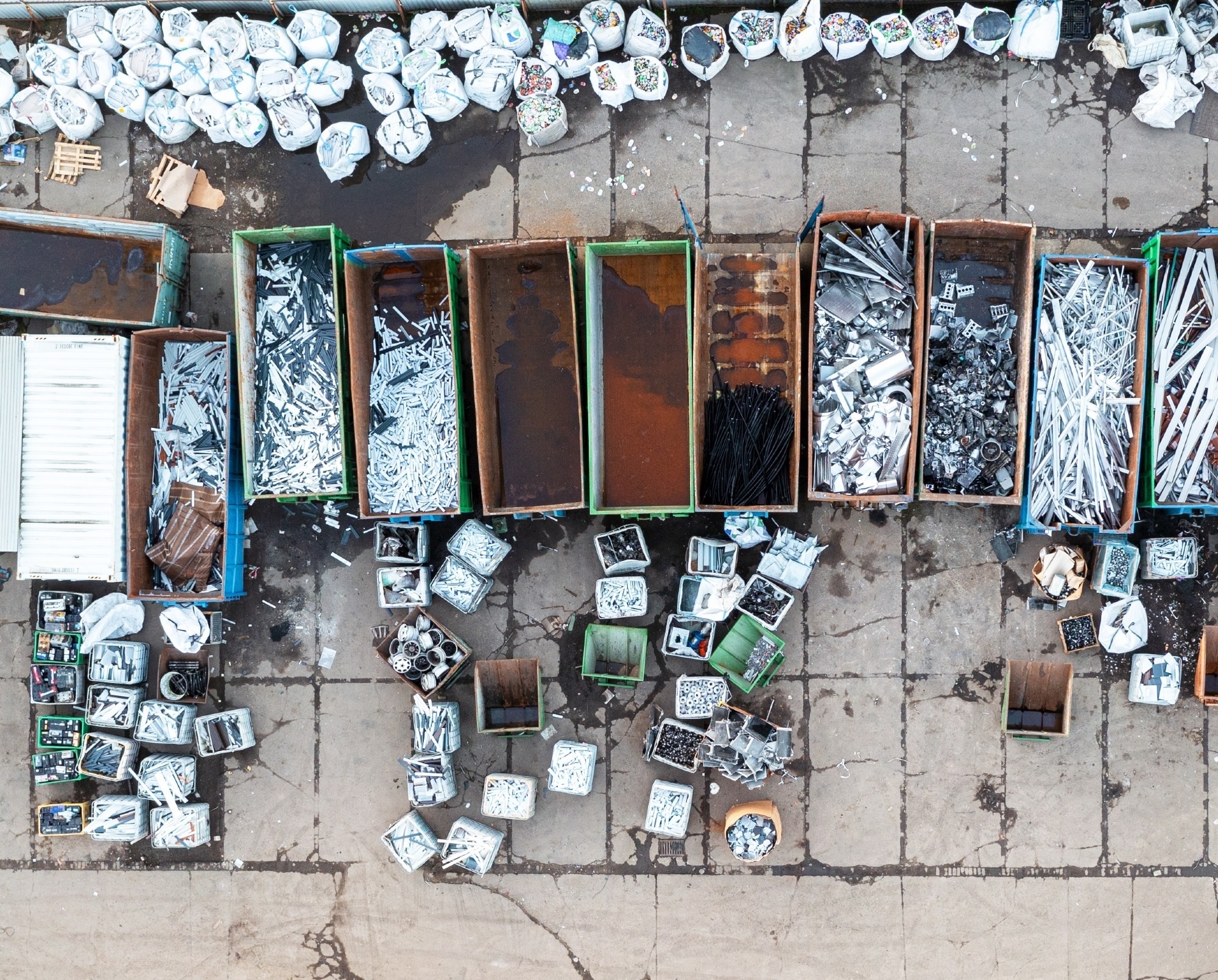 Study: Augmented Reality-Enabled Human-Robot Collaboration for Construction Waste Sorting. Image credit: Vladyslav Horoshevych/Shutterstock