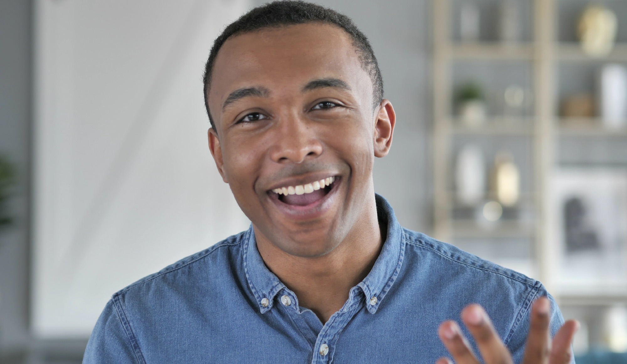 Study: Synchronized Talking Face Video Generation Using GANs and Time-Frequency Features. Image credit: Stockbakery/Shutterstock