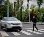 Machine Learning-Based Pedestrian Crossing Decision Models to Increase Pedestrian Safety