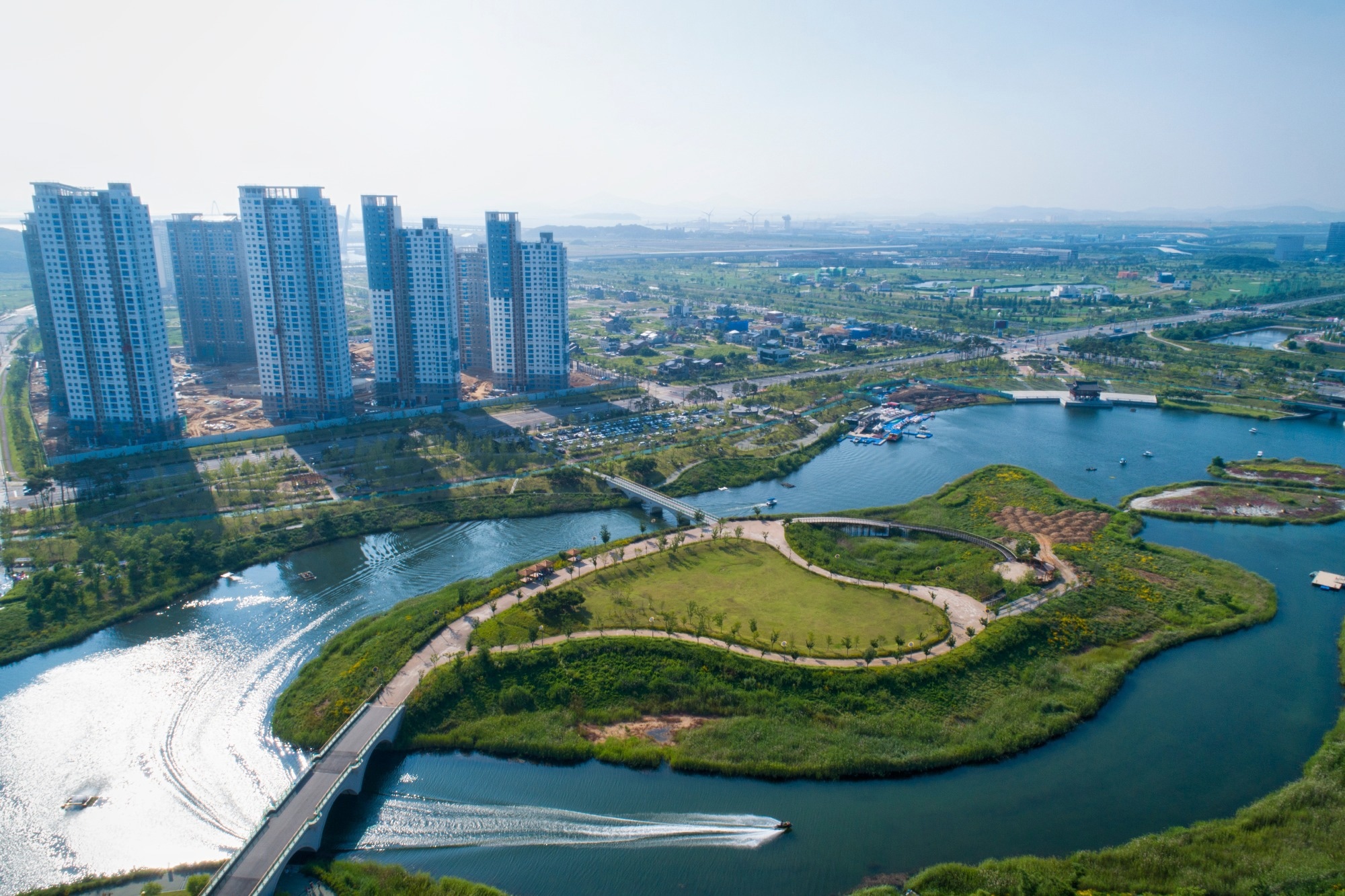 Study: Urban Park Management Through Social Media and Deep Learning. Image credit: WIJI/Shutterstock