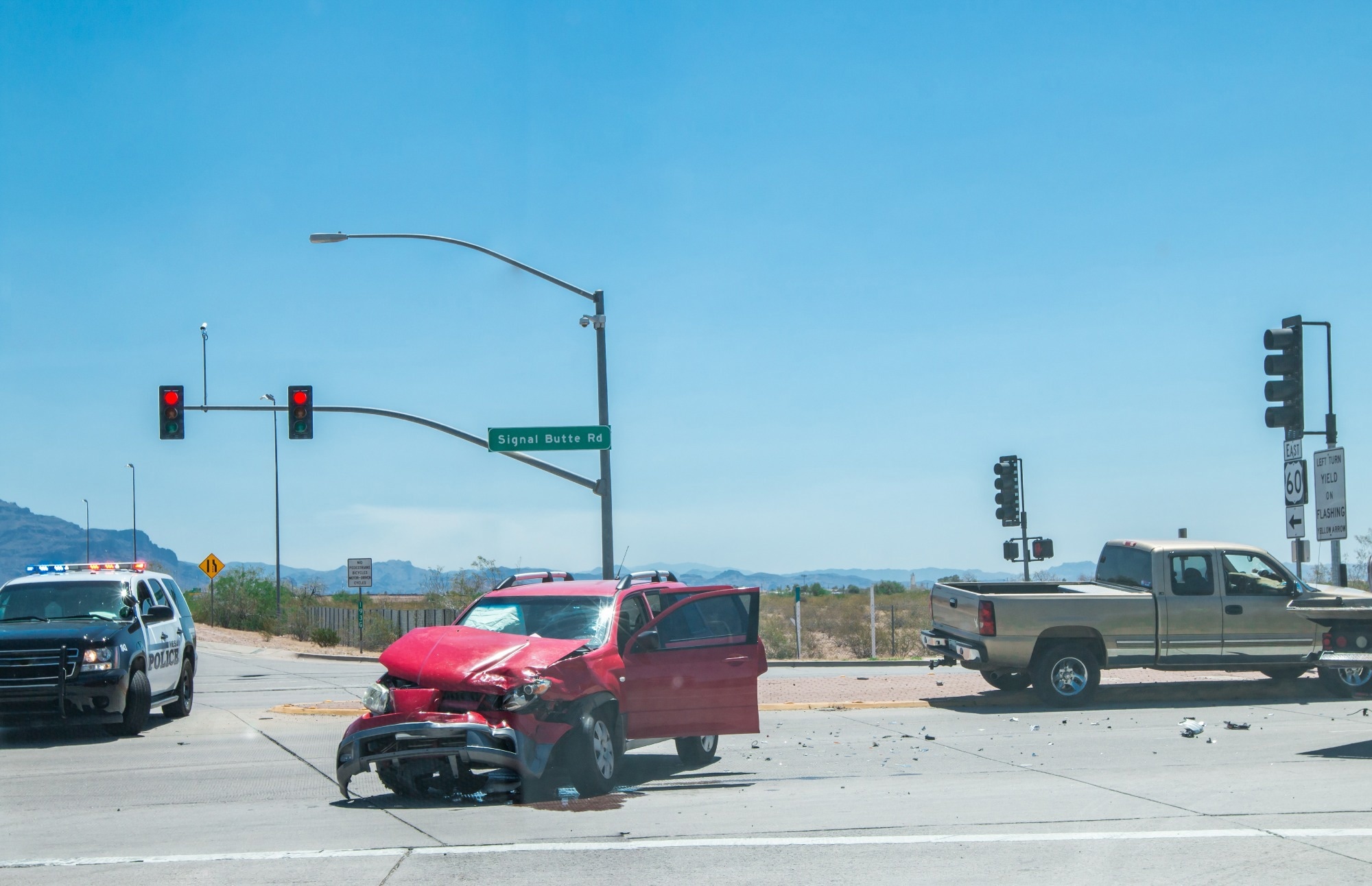 Study: AI-Driven Framework for Real-Time Crash Risk Forecasting at Intersections.  Image credit: Supitcha McAdam/Shutterstock