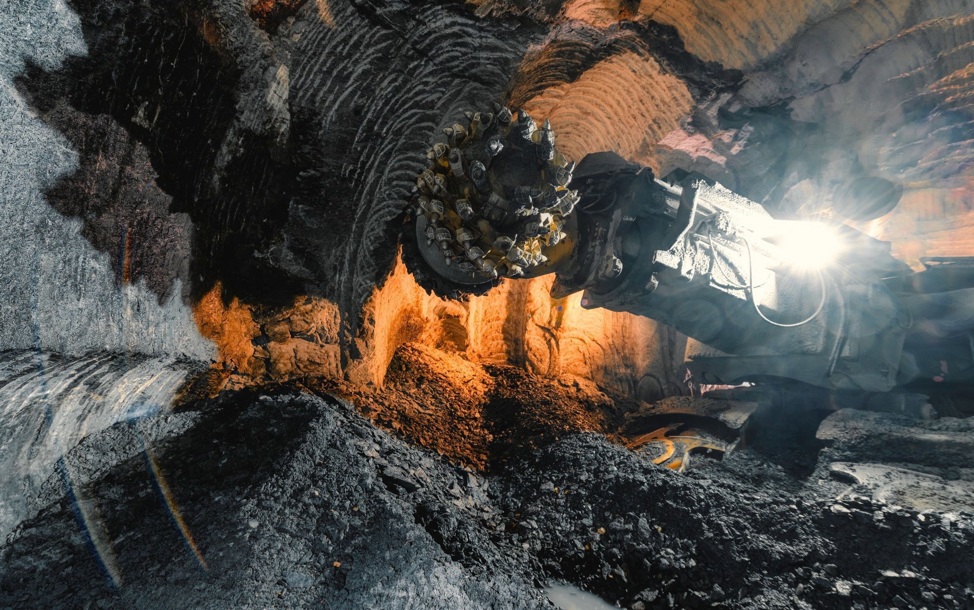 Study: Digital Twin-based Roadheaders for Enhancing Coal Mining Efficiency. Image credit: Nordroden/Shutterstock