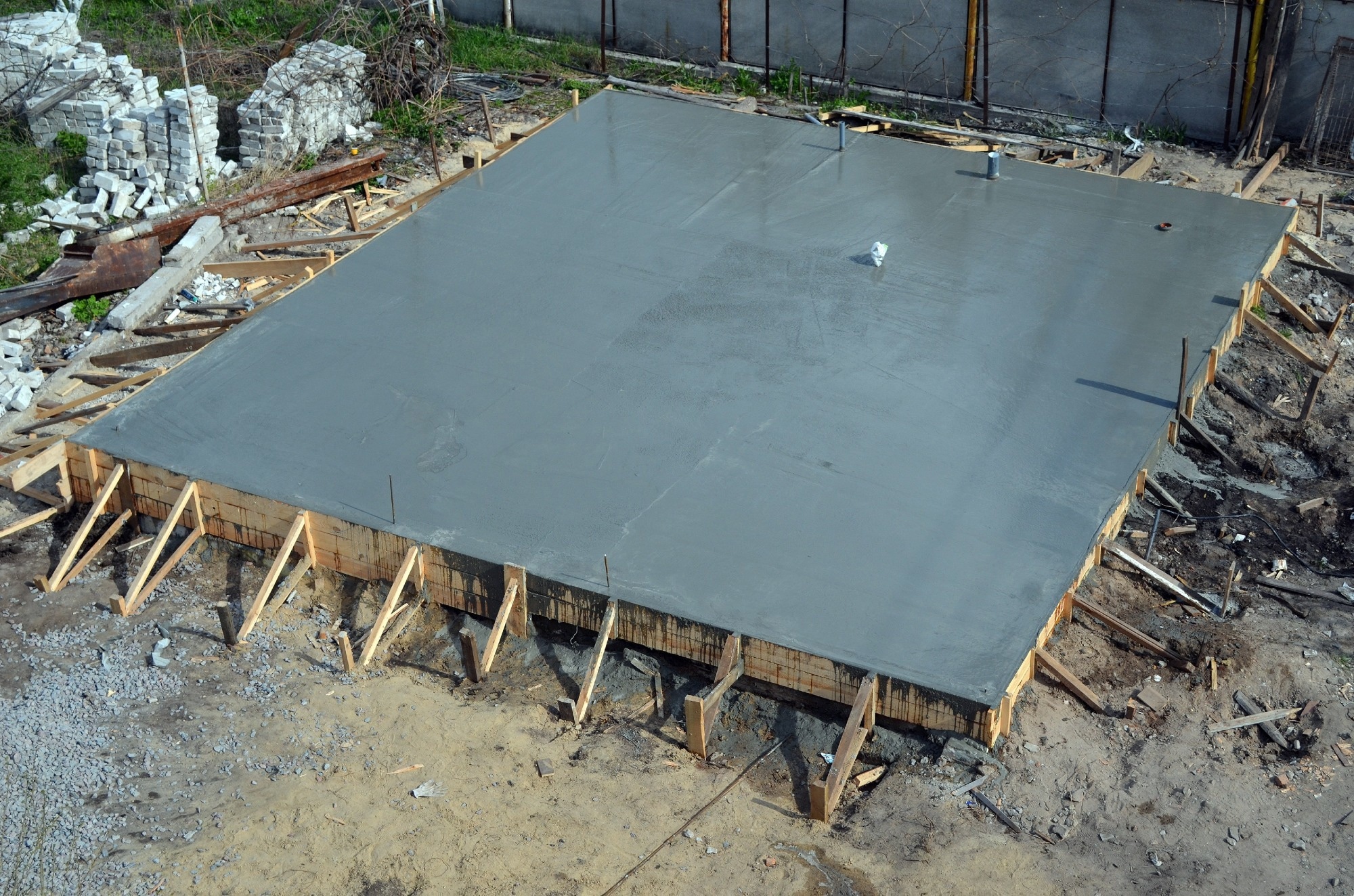 Study: Predicting Preplaced Aggregate Concrete Strength with Machine Learning.  Image Credit: Sergey Kamshylin/Shutterstock