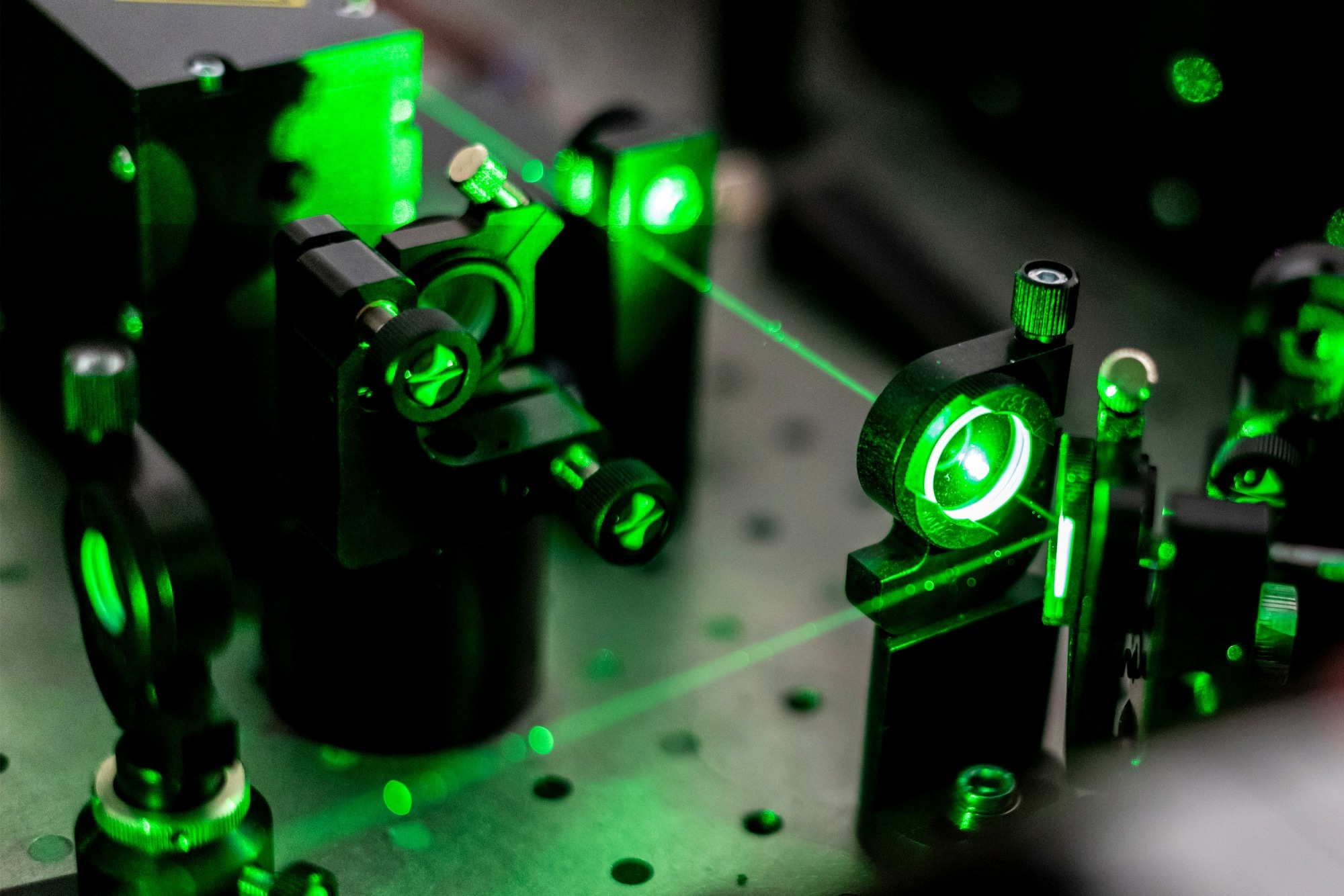 Study: AI Boosts Optical Cavity Performance. Image Credit: Mike_shots/Shutterstock.com