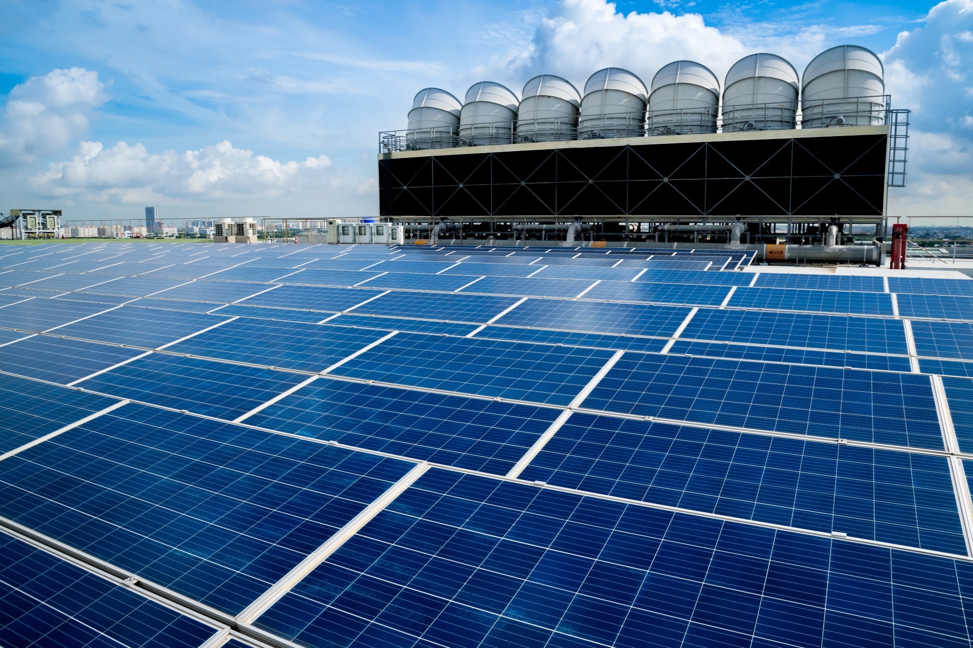Study: Machine Learning Cuts Costs in Solar Power Cooling. Image Credit: Auttawit Jindaloung/Shutterstock.com.
