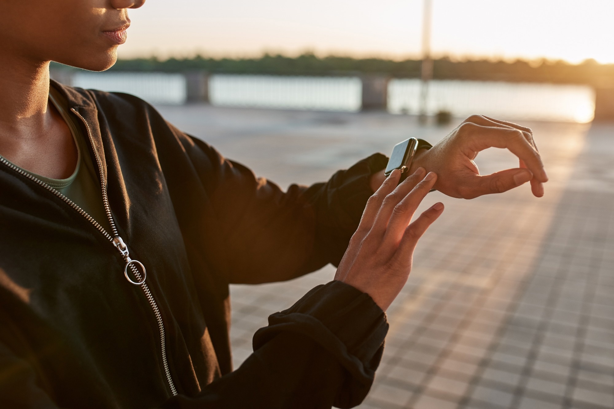 Research: Physiological Data Collected from Wearable Devices Identify and Predict Inflammatory Bowel Disease Flares. Image Credit: BAZA Production / Shutterstock