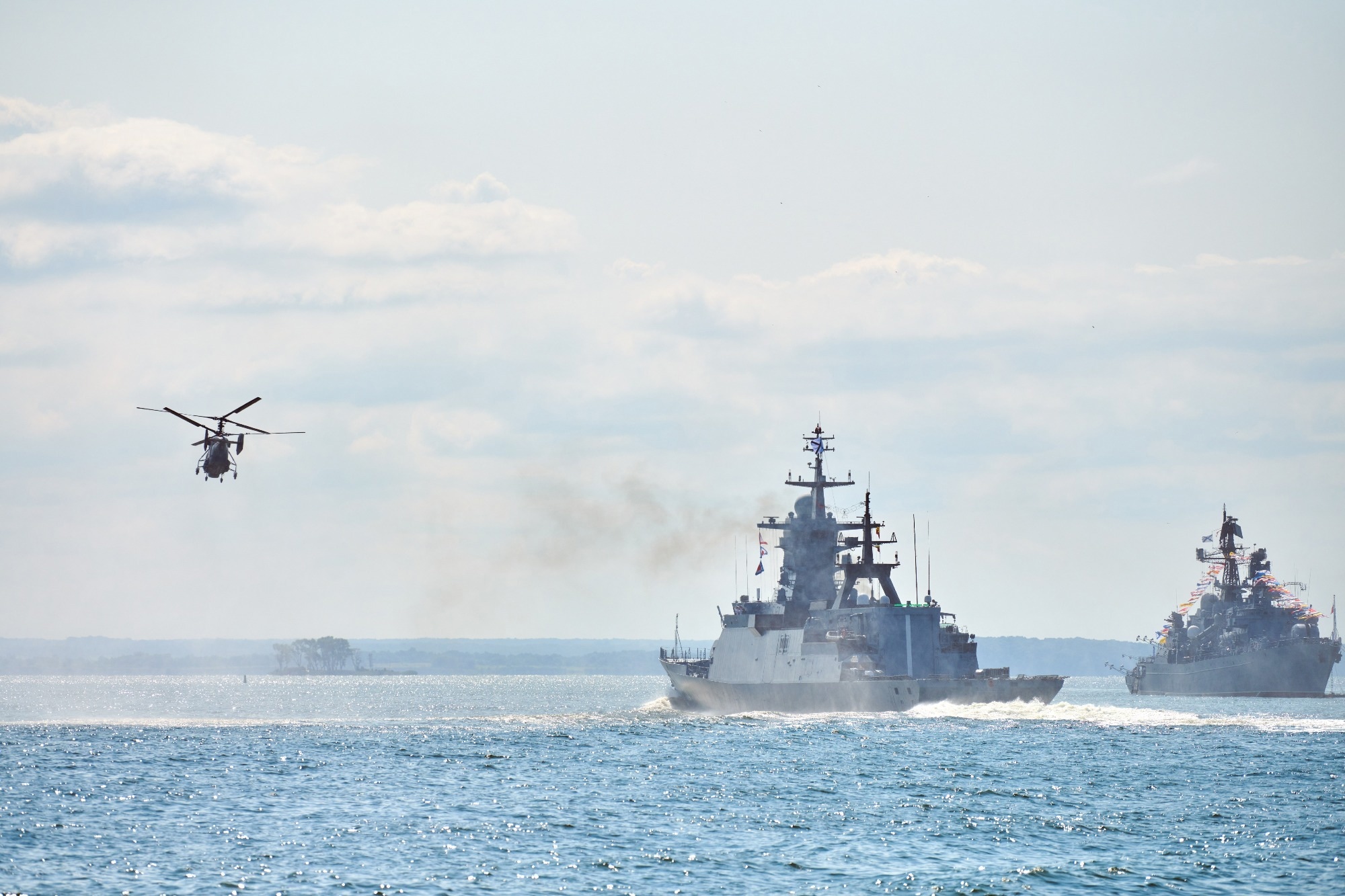 Study: Revolutionizing Multi-USV Cooperative Hunting with Innovative Path Planning. Image credit: travelarium.ph/Shutterstock