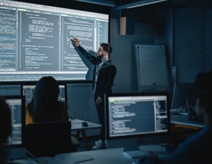 Frequent AI Use in Programming Class Tied to Lower Student Performance